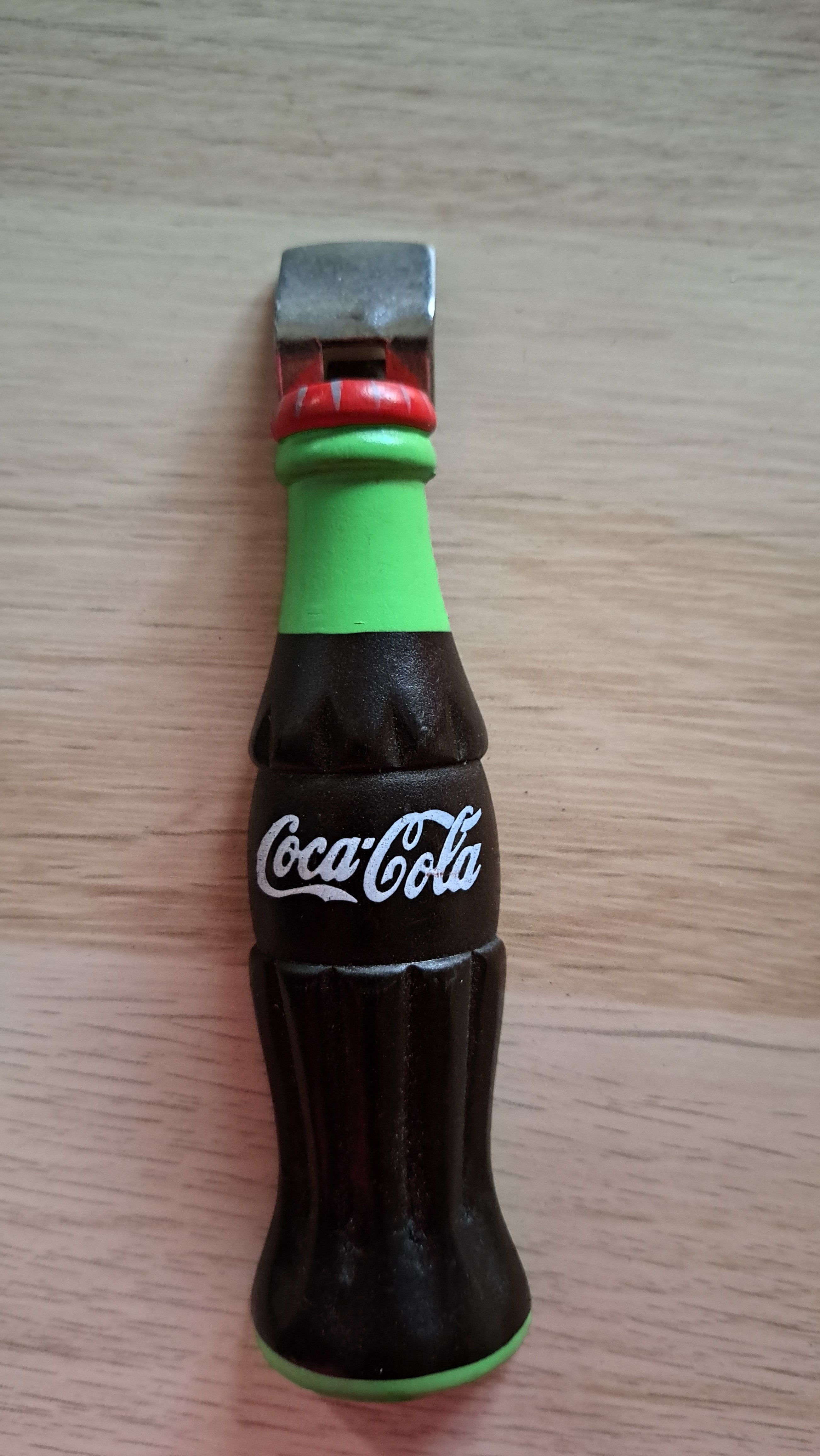 Calamita apribottiglie coca cola