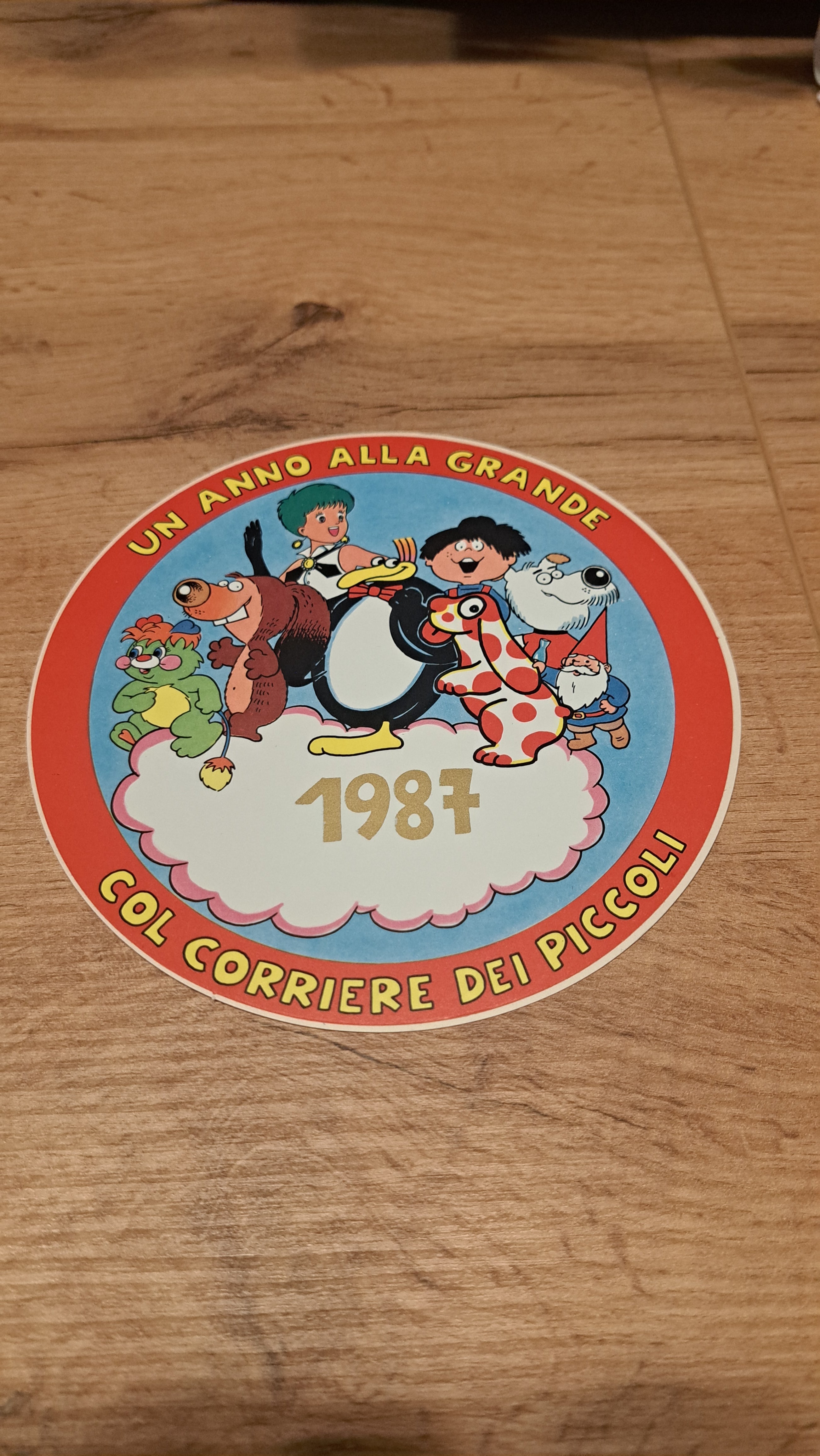 Adesivo vintage anni 80 corriere dei piccoli pimpa popples magica emi